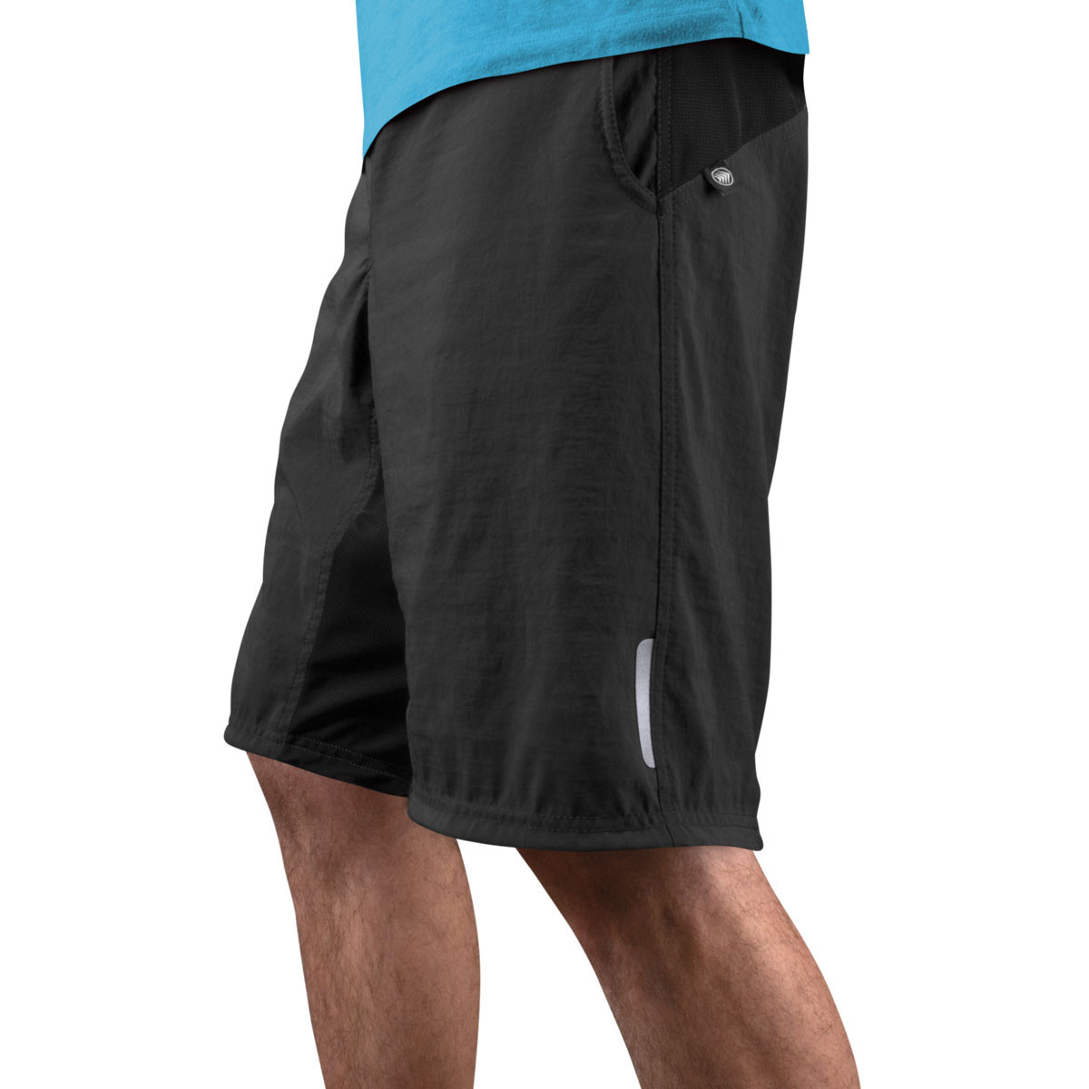 USA MTB 11" Shorts on model