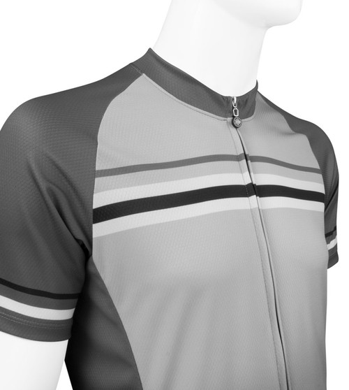 gray cycling jersey