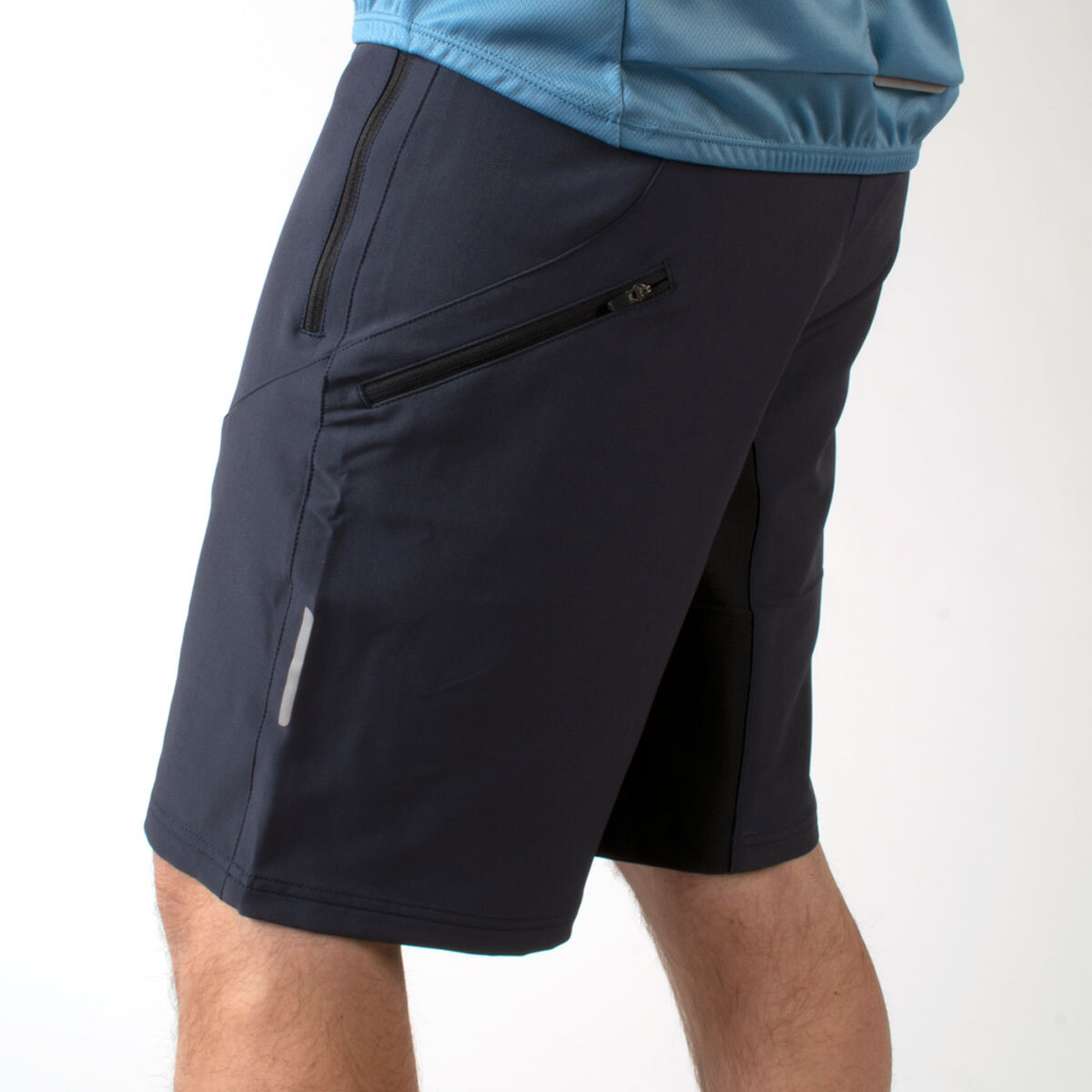 Venture Baggy Short on model