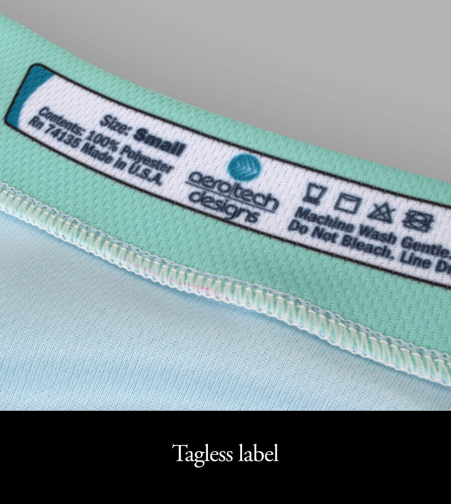 Women's Classic Script Cycling Jersey Tagless Label Detail
