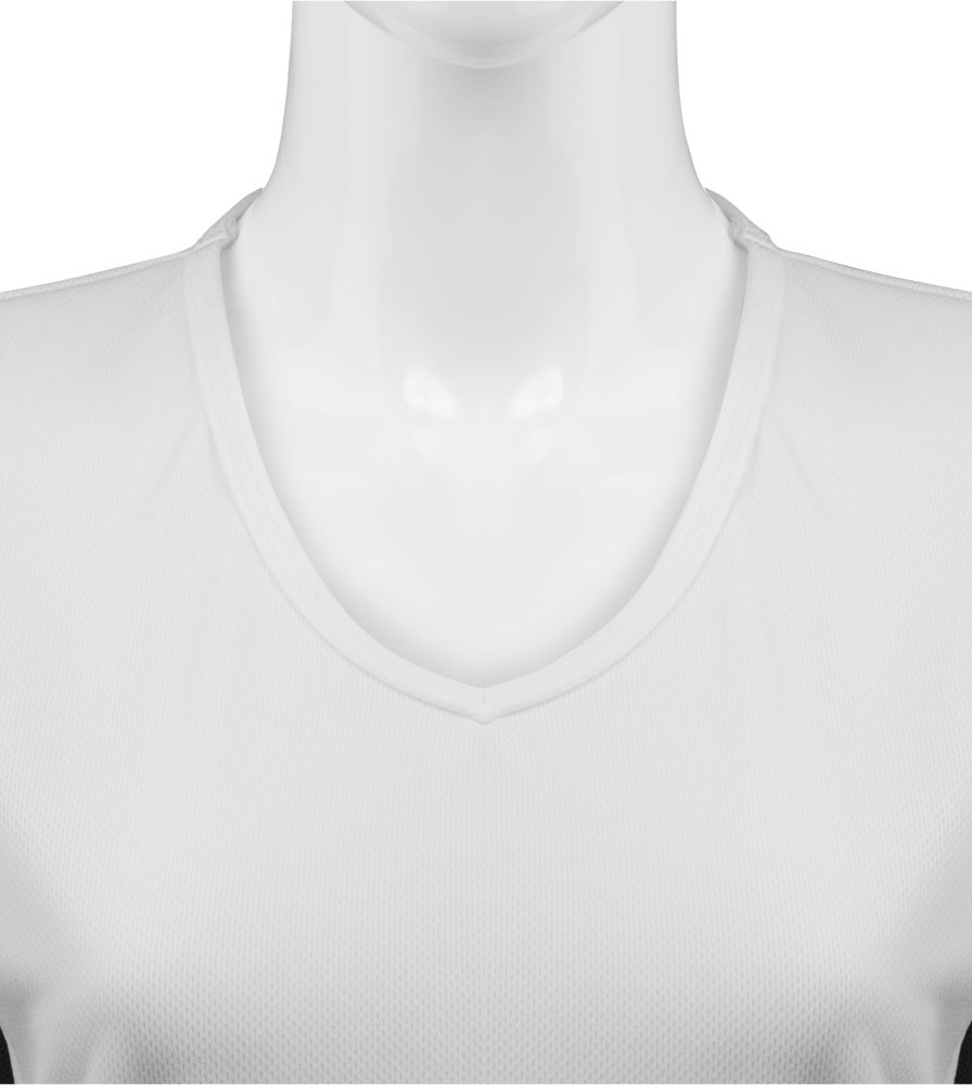 Women's Luna Tech Tee Top Collar Detail