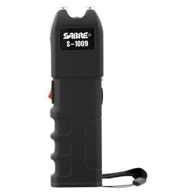Sabre S1009 Tactical Stun Gun with Flashlight 1.25 Million Volts Black 120 Lumens