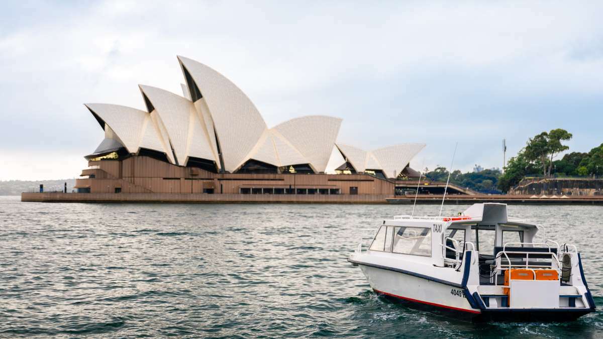 Water Taxi on Sydney Harbour