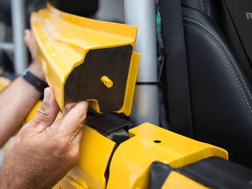 Rubber lined B Pillar to prevent chaffing  Rubber lined B Pillar to prevent chaffing