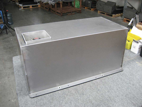 Optional metal cover to protect the fuel pump Optional metal cover to protect the fuel pump