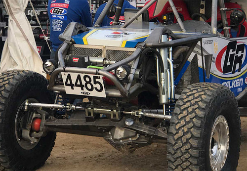 Factor 55 soft shackle on GenRight's Unlimited Class Ultra4 racer Factor 55 soft shackle on GenRight's Unlimited Class Ultra4 racer