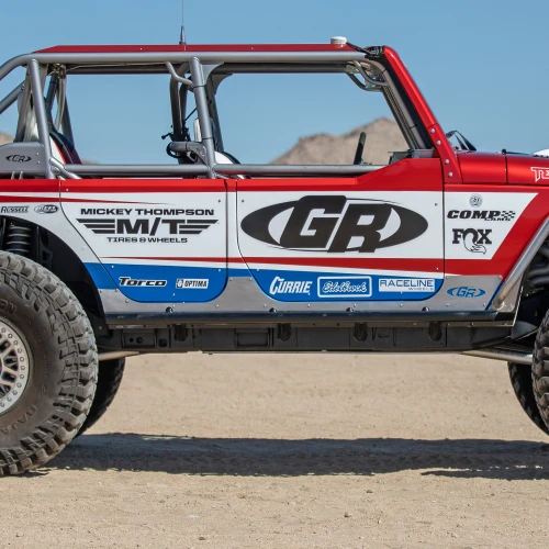 JKU Aluminum Bolt-on Rocker Guard Kick Plate
