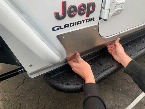 Fits with stock plastic flares or after market tube fenders