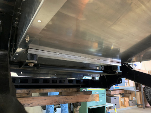 Cargo area body mounts to the frame are maintained and support the rear floor Cargo area body mounts to the frame are maintained and support the rear floor