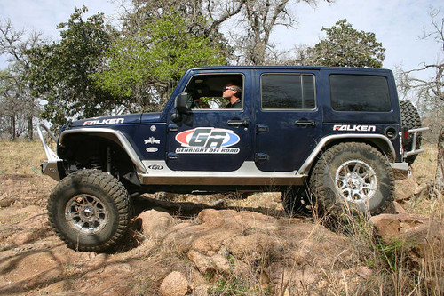 GR aluminum fenders shown here with 37" tires GR aluminum fenders shown here with 37" tires