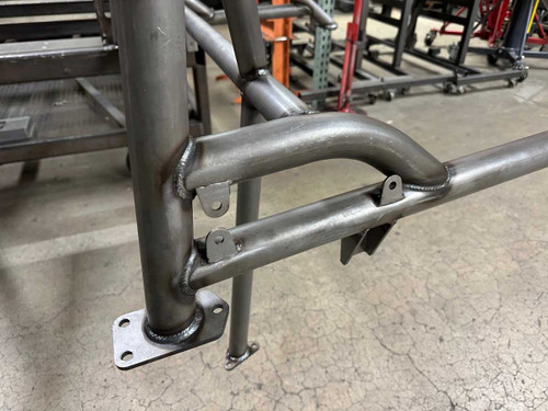 Here is how the kit (tube and tabs) look once welded on.