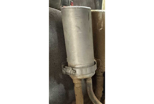 Universal Aluminum Catch Can in original Terremoto.