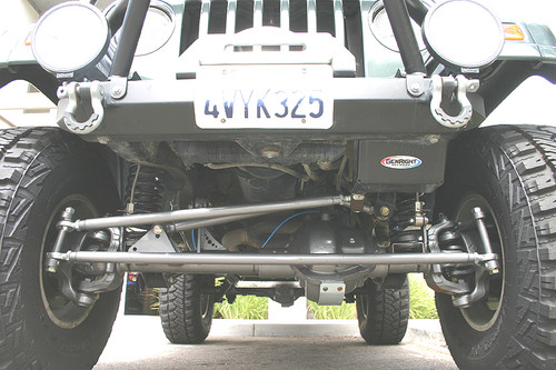 Shown here on a Dana 60 with coil springs, tie rod is lower Shown here on a Dana 60 with coil springs, tie rod is lower
