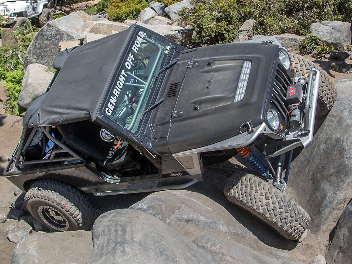 Hood Louver Long Front Only BLACK | GenRight Jeep Parts