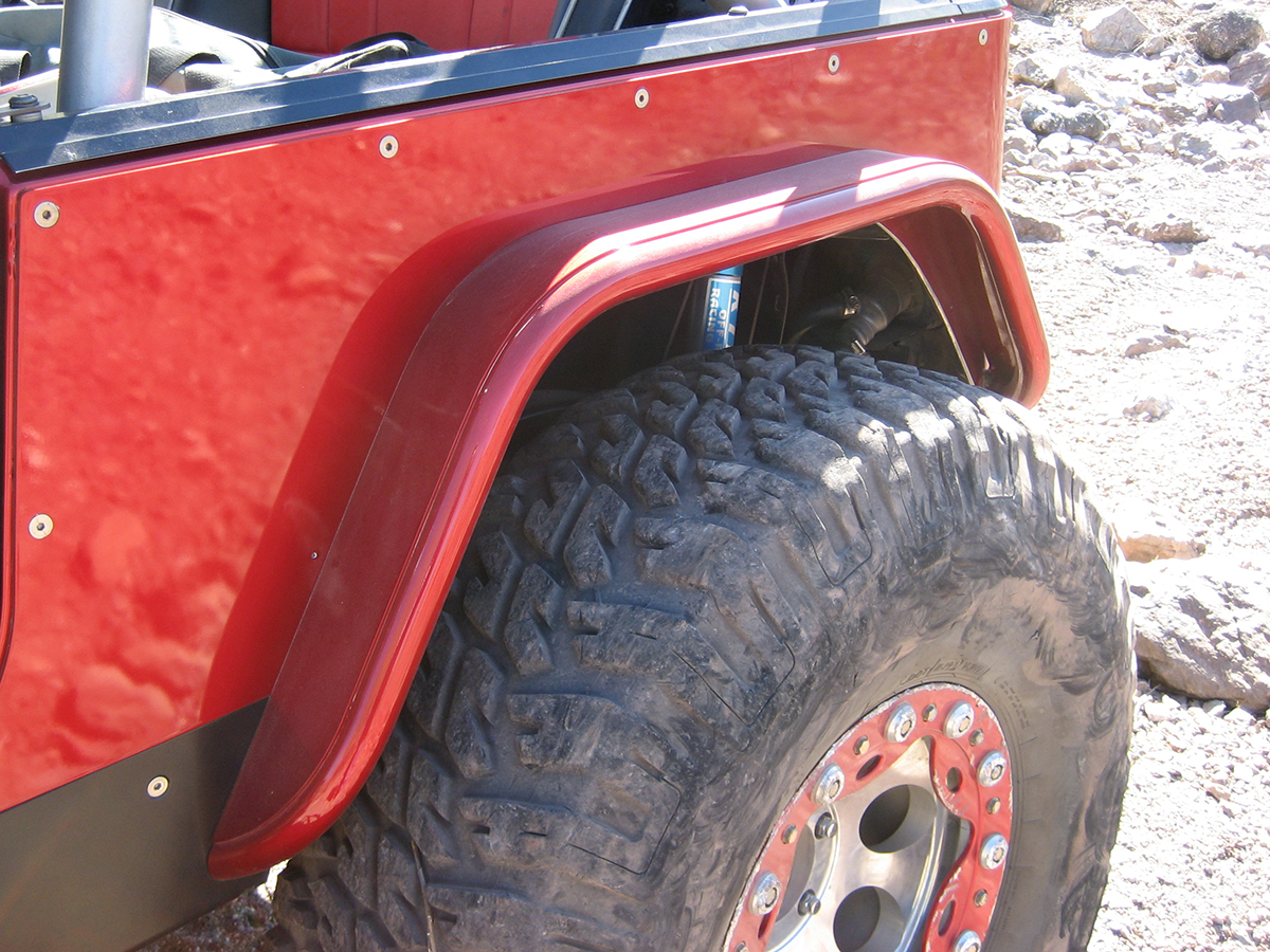 Jeep Wrangler TJ Fenders | Jeep LJ Fender Flares | Jeep Fender Package |  GenRight Jeep Parts