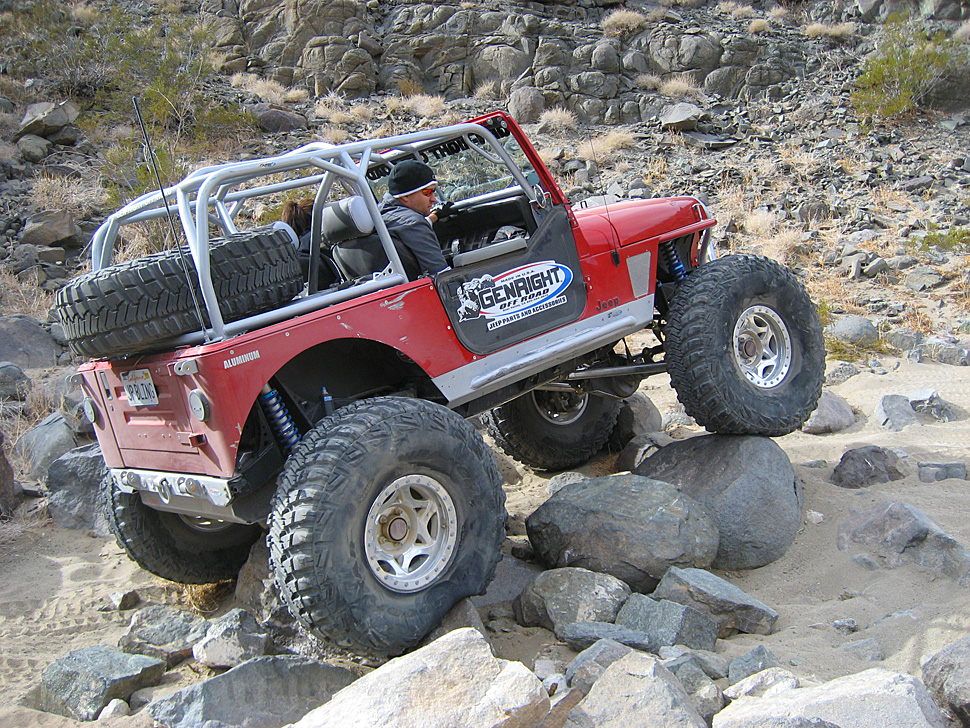 yj-on-aftershock-2009.jpg