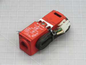 Allen Bradley  440K-E33047   Safety Switch  For Sale