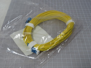 Commscope FEWLCSC42-JXF060  Jumper RISR TS 1.6MM DPLX LC/SC YL FT060  For Sale