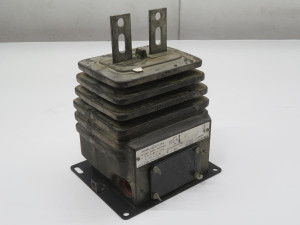 GE  693X79  Current Transformer 100:5A  For Sale
