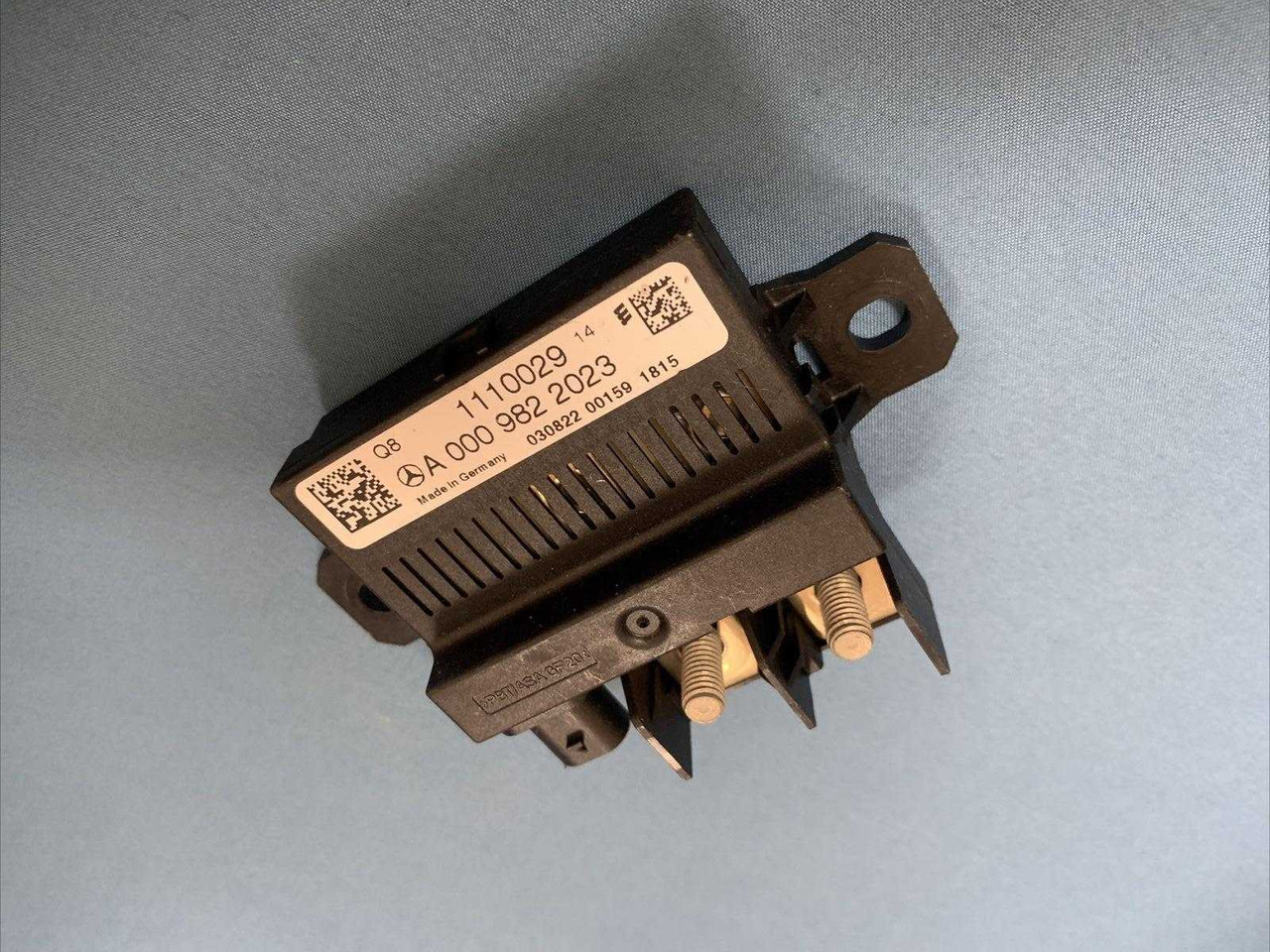 15 MERCEDES GLA250 CAR BATTERY MONITORING CONTROL MODULE