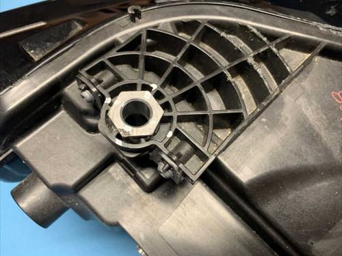 2023 24 Bmw X7 Lci Front Right Passenger Headlight Assembly Lower Oem