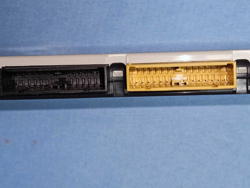 BMW 22-23 BMW FUSE BOX RELAY ELECTRONIC CONTROL MODULE SYSTEM UNIT 979781805 OEM 