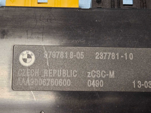 BMW 22-23 BMW FUSE BOX RELAY ELECTRONIC CONTROL MODULE SYSTEM UNIT 979781805 OEM 
