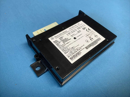 Mercedes-Benz 19-21 Mercedes-benz Telematics Communication Control Module 2479001809 Oem 