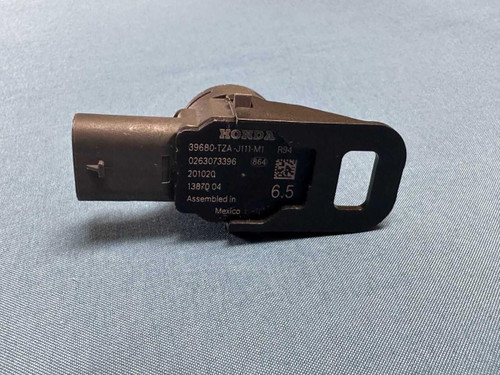 Honda 2021 Honda Accord Rear Center Bumper Parking Sensor Red R94 39680tzaj111m1 Oem 