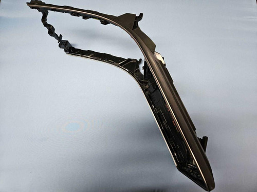 Mercedes-Benz 22-24 Mercedes-benz Eqs Suv Interior Center Console Trim Panel A2966801304 Oem 