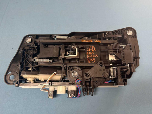 Mercedes-Benz 21-23 Mercedes-benz Eqs Front Right Door Handle White 09976090039799 Oem 