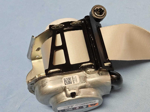 BMW 2020-2023 Bmw X6 Rear Right SeatBelt Retractor Ivory White Oem 