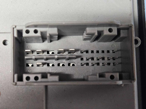 Mercedes-Benz 20-23 Mercedes-benz Gle Front Sam Comfort Control Module Unit A1679000308 Oem 