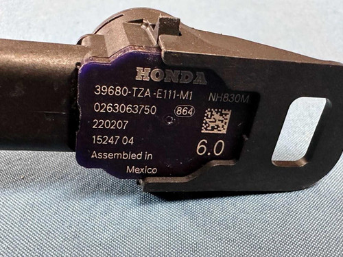 Honda 2021 Honda Accord Rear Center Bumper Sensor Nh830msilver 39680tzae11 Oem 