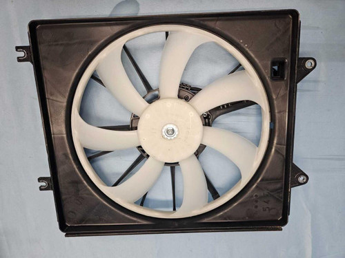 Honda 2017–2022 Honda CR-V Radiator Cooling Fan Assembly OEM 