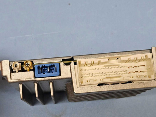 Mercedes-Benz 22-23 Mercedes-benz C-class Radio Antenna Audio Amplifier Module A2909004804 Oem 