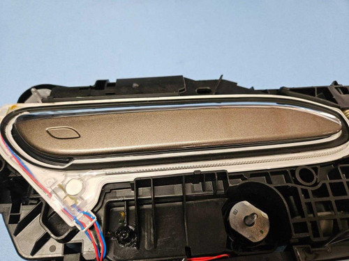 Mercedes-Benz 23-24 Mercedes-benz Eqs Eqe Suv Front Right Door Handle Sonoran Brown Oem 
