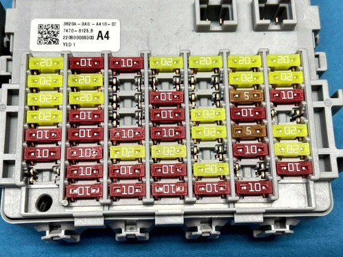 Honda 2023 2024 Honda Cr-v Ex-l Interior Cabin Fuse Box Control Module 382003a0a41 Oem 