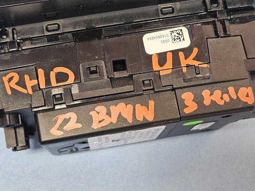 19-22 Bmw 3 Series Uk Version Center Console Media Control 65825a6423901 Oem