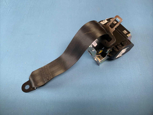 Volvo 2019-2022 Volvo S60 Rear Center Middle SeatBelt Retractor Black Oem 