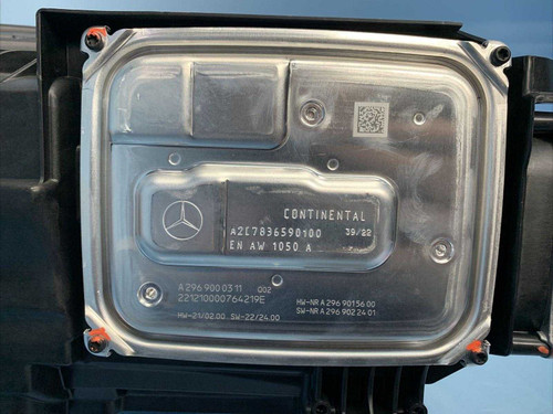 23-24 Mercedes-benz Eqe Suv X294 Right Passenger Headlight Complete Europe OEM