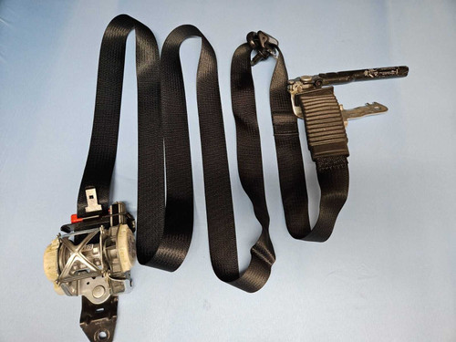Ford 2020–2021 Ford F250–F450 Front Left Seatbelt Retractor OEM