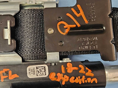 18 22 FORD EXPEDITION FRONT LEFT seatbelt RETRACTOR BLACK OEM