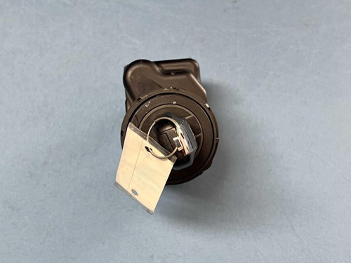 Porsche 2017-2018 Porsche Cayenne Ignition Switch W/ Key 7pp905865g Oem 