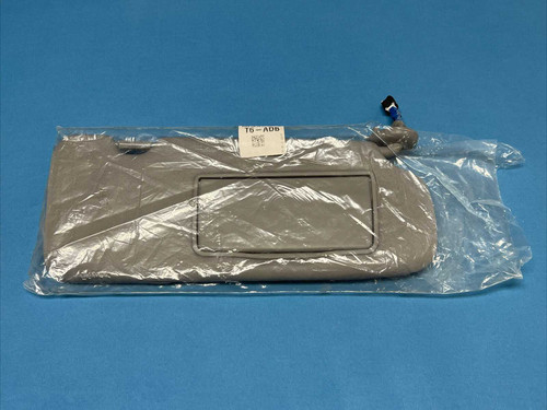 Honda 2017 - 2022 Honda Cr-v Right Passenger Sun Visor Illuminated Gray W/ Pocket OEM Honda 2017 - 2022 Honda Cr-v Right Passenger Sun Visor Illuminated Gray W/ Pocket OEM