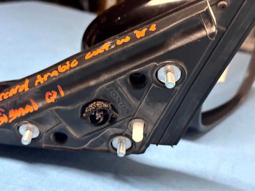 18-23 Honda Accord Right Door Mirror Black Nh731p 7 Wire Complete Arabic OEM 18-23 Honda Accord Right Door Mirror Black Nh731p 7 Wire Complete Arabic OEM