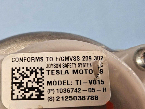 16 - 20 Tesla Model X Rear Left Seatbelt Retractor 2nd Row Black Oem