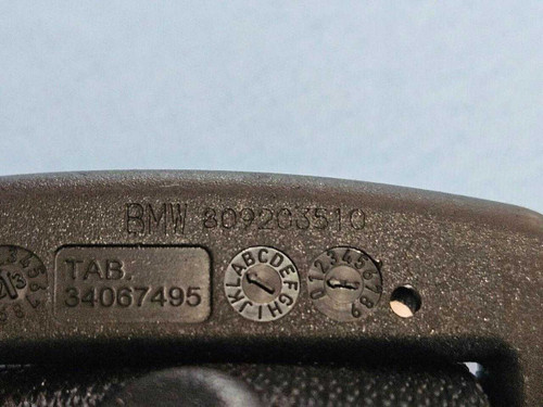 2019-2025 BMW X6M Right 2nd Row seatbelt Retractor Tricolor OEM 2019-2025 BMW X6M Right 2nd Row seatbelt Retractor Tricolor OEM