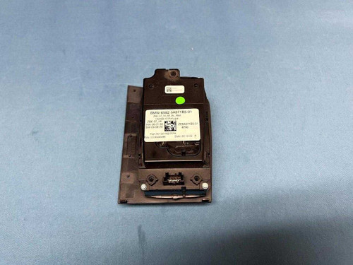 2022-2023 Bmw X5 X6 X7 Center Console Media Control 65825a371b5 OEM Uk 2022-2023 Bmw X5 X6 X7 Center Console Media Control 65825a371b5 OEM Uk