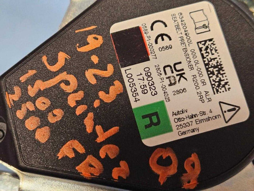 2019 21 Mercedes Sprinter Front Right Orange seatbelt Retractor Oem A9078600500